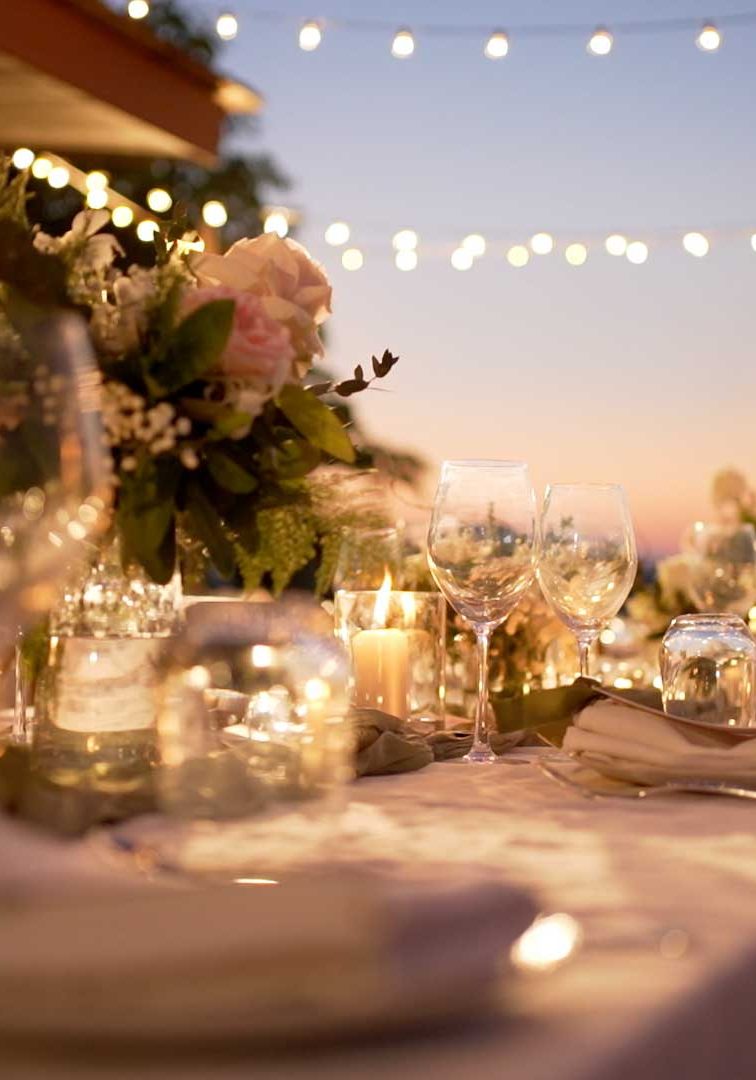 Elegant-Table-Movie